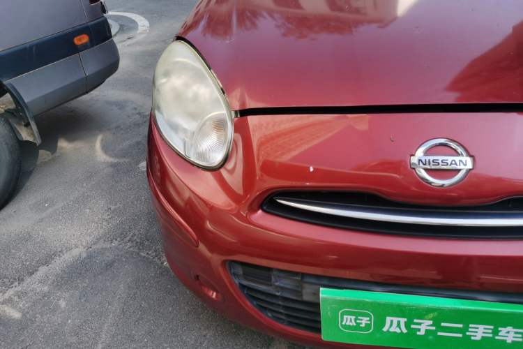 Used Nissan March 2015 1.5L Automatic E-Xuan Edition Right Front Headlight