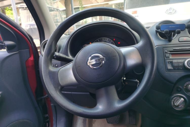 Used Nissan March 2015 1.5L Automatic E-Xuan Edition Steering Wheel