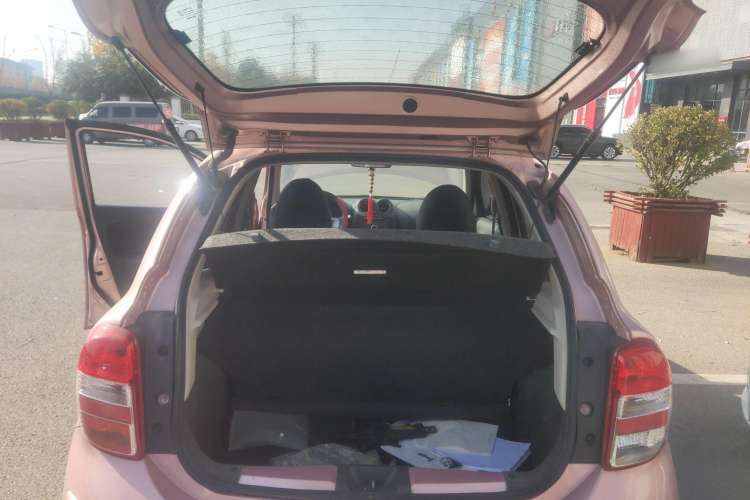 Used Nissan March 2015 1.5L Automatic Easy-Drive Edition Trunk