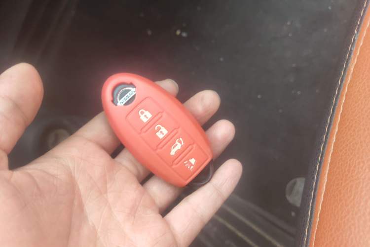 Used Nissan March 2015 1.5L Automatic Easy-Drive Edition Vehicle Key
