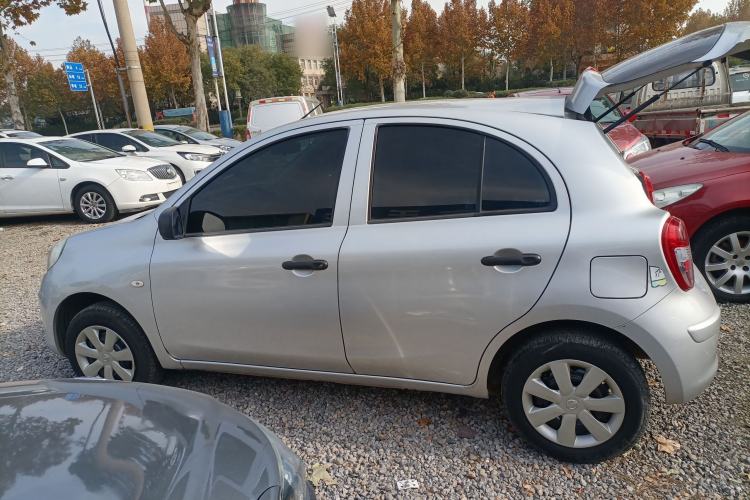 Used Nissan March 2015 1.5L Automatic Easy Edition Exterior 3