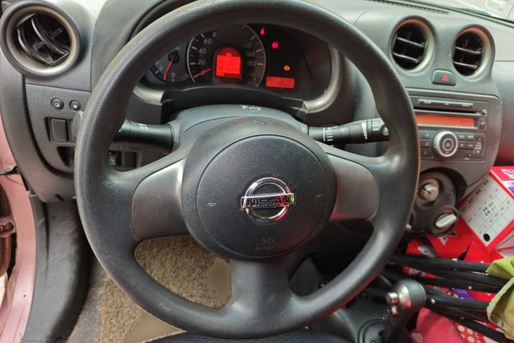 Used Nissan March 2015 1.5L Automatic Easy-Drive Edition Steering Wheel