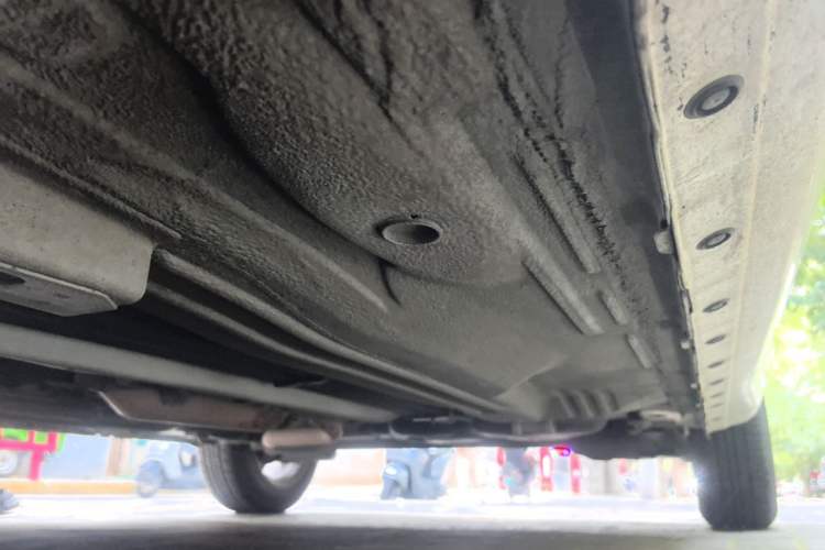 Used Nissan March 2015 1.5L Automatic E-Xuan Edition Chassis Front Left