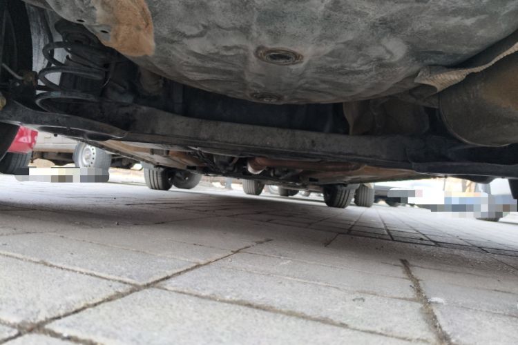 Used Nissan March 2015 1.5L Automatic E-Xuan Edition Chassis Rear