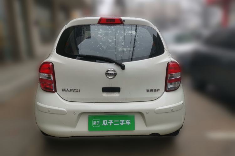 Used Nissan March 2015 1.5L Automatic E-Xuan Edition Exterior 4