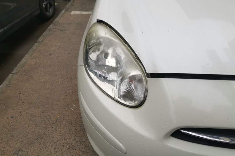 Used Nissan March 2015 1.5L Automatic E-Xuan Edition Exterior 6