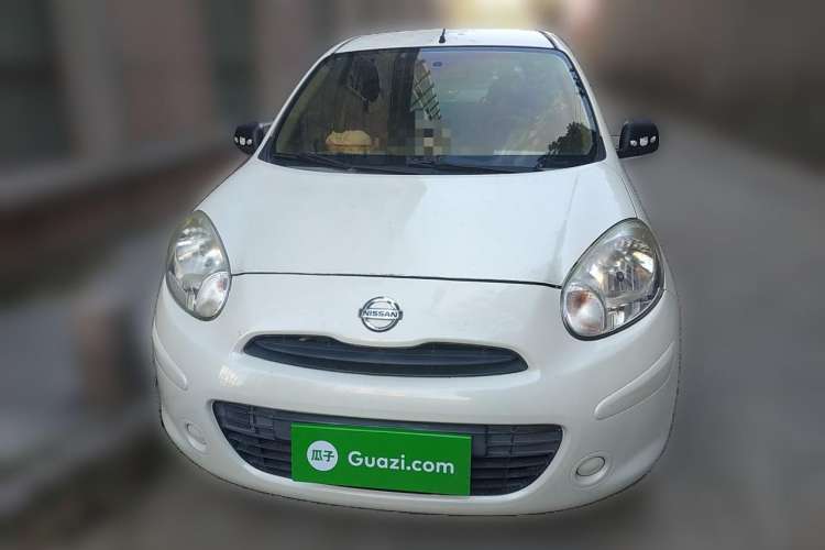 Used Nissan March 2015 1.5L Automatic Easy Edition Front