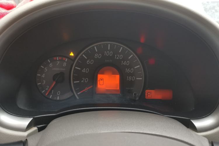 Used Nissan March 2015 1.5L Automatic E-Xuan Edition Instrument Cluster