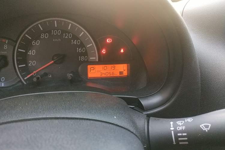 Used Nissan March 2015 1.5L Automatic Easy Edition Odometer Close Up