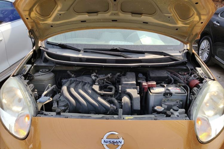 Used Nissan March 2015 1.5L Automatic E-Xuan Edition Engine Bay