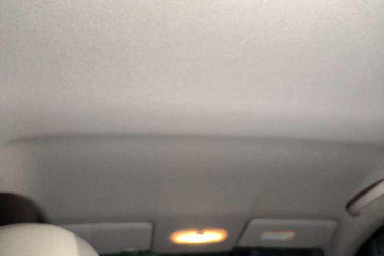 Used Nissan March 2015 1.5L Automatic E-Xuan Edition Headliner