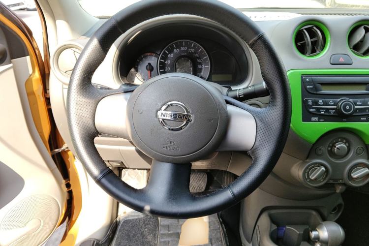Used Nissan March 2015 1.5L Automatic E-Xuan Edition Steering Wheel
