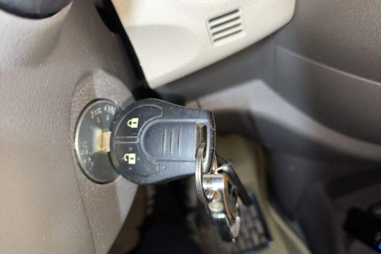 Used Nissan March 2015 1.5L Automatic E-Xuan Edition Vehicle Key
