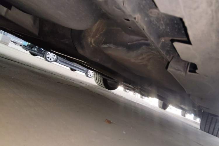 Used Nissan Maxima 2016 2.5L XV Ultimate Edition Chassis Rear Right