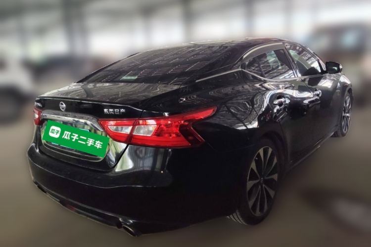Used Nissan Maxima 2016 2.5L XV Ultimate Edition Rear Right 45 Deg