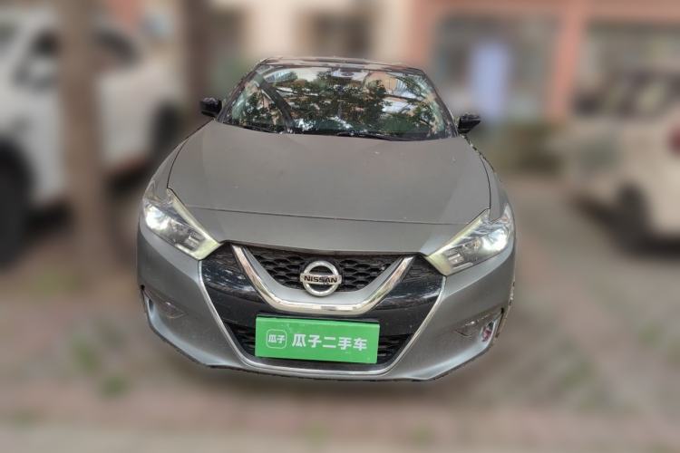 Used Nissan Maxima 2016 2.5L XL Luxury Edition Front