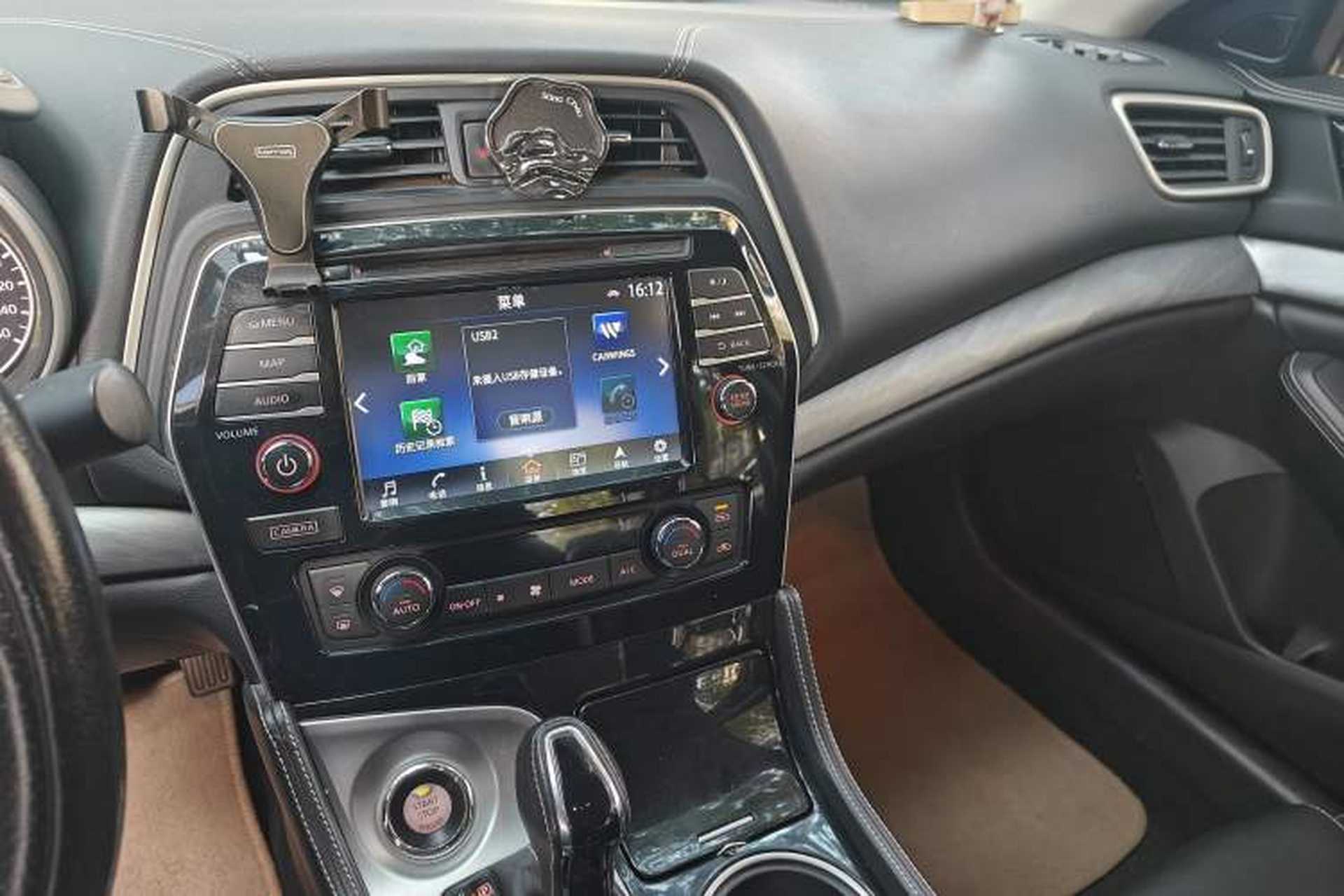 Used Nissan Maxima 2016 2.5L XL Luxury Edition Audio And AC Panel