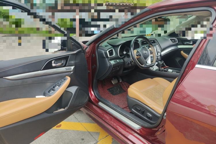 Used Nissan Maxima 2016 2.5L XV Ultimate Edition Driver Seat