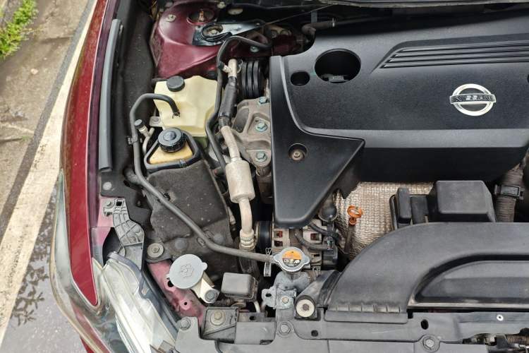 Used Nissan Maxima 2016 2.5L XL Luxury Edition Engine Bay Right