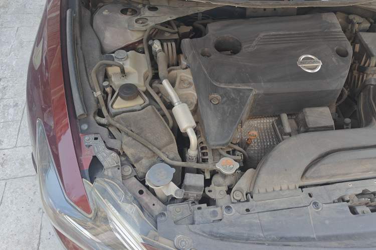 Used Nissan Maxima 2016 2.5L XE Elite Edition Engine Bay Right