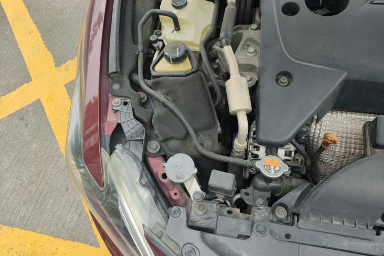 Used Nissan Maxima 2016 2.5L XV Ultimate Edition Engine Bay Right