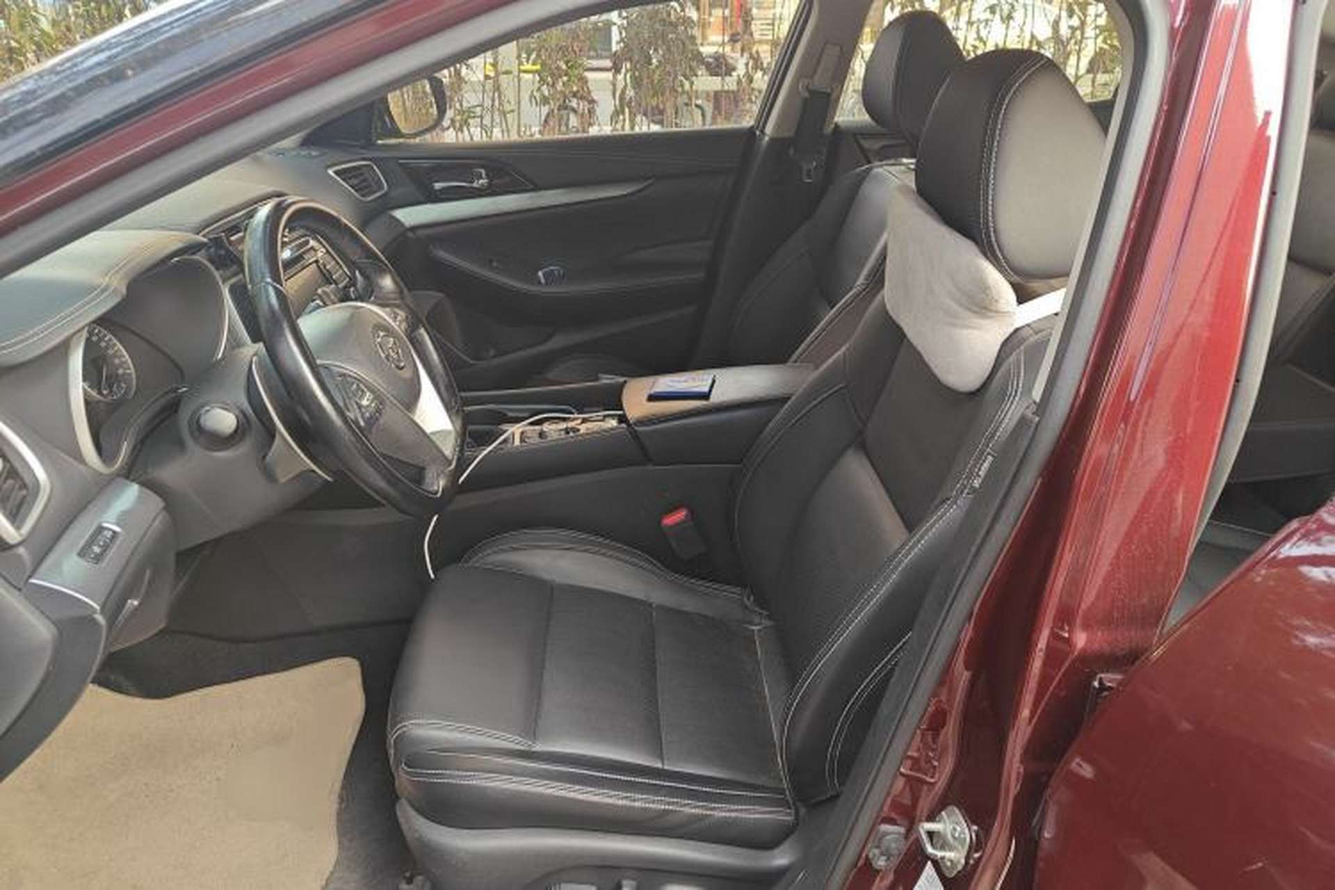 Used Nissan Maxima 2016 2.5L XL Luxury Edition Left Front Seat