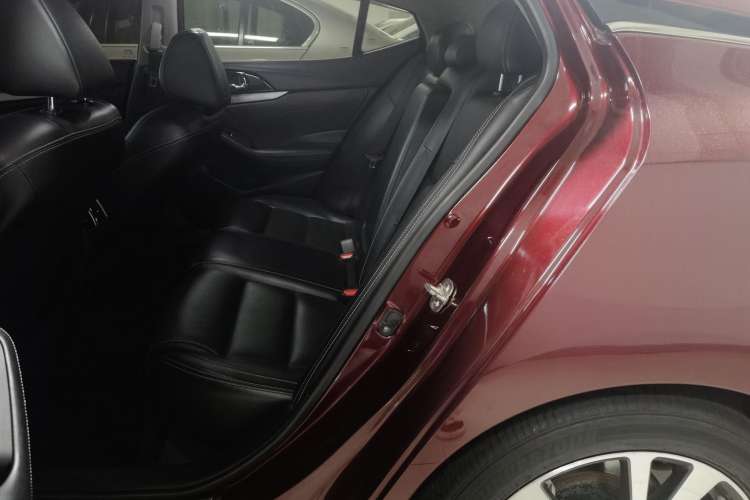 Used Nissan Maxima 2016 2.5L XL Luxury Edition Left Rear Seat