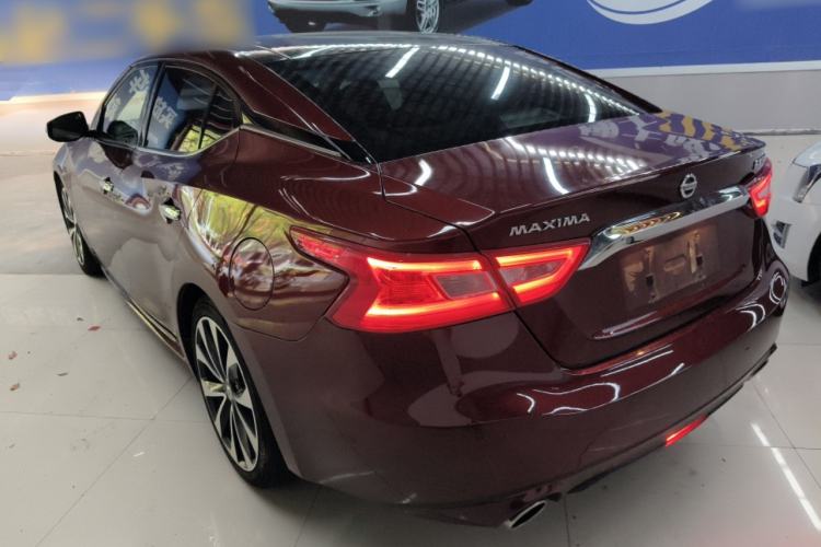 Used Nissan Maxima 2016 2.5L XV Ultimate Edition Rear Left 45 Deg