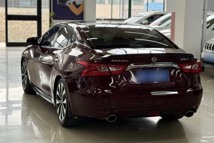 Used Nissan Maxima 2016 2.5L XV Ultimate Edition Rear Left 45 Deg