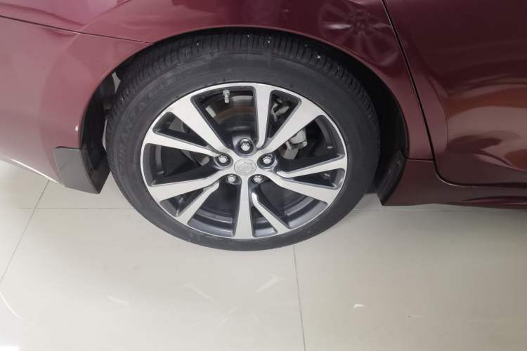 Used Nissan Maxima 2016 2.5L XL Luxury Edition Right Rear Wheel Hub