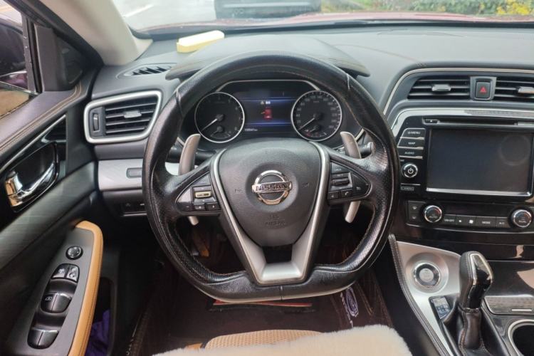 Used Nissan Maxima 2016 2.5L XL Luxury Edition Steering Wheel