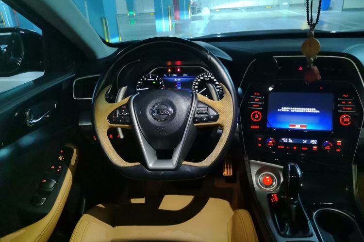 Used Nissan Maxima 2016 2.5L XV Ultimate Edition Steering Wheel
