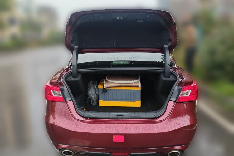 Used Nissan Maxima 2016 2.5L XL Luxury Edition Trunk