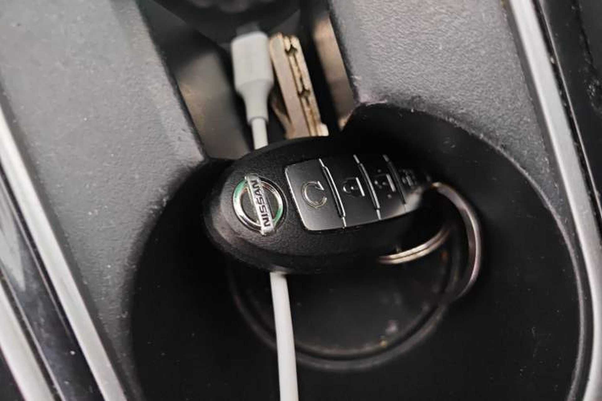 Used Nissan Maxima 2016 2.5L XV Ultimate Edition Vehicle Key