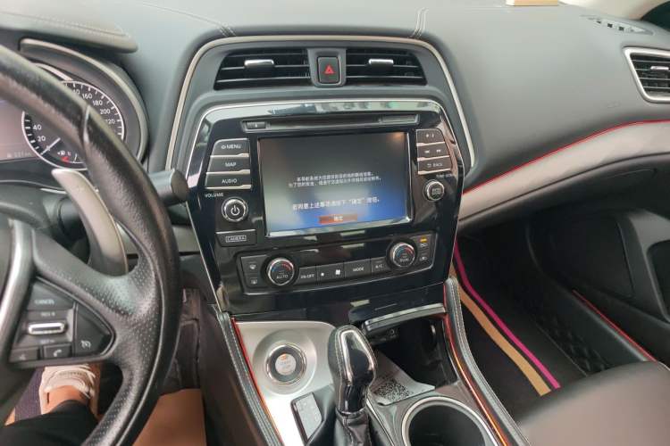 Used Nissan Maxima 2016 2.5L XL Luxury Edition Audio And AC Panel