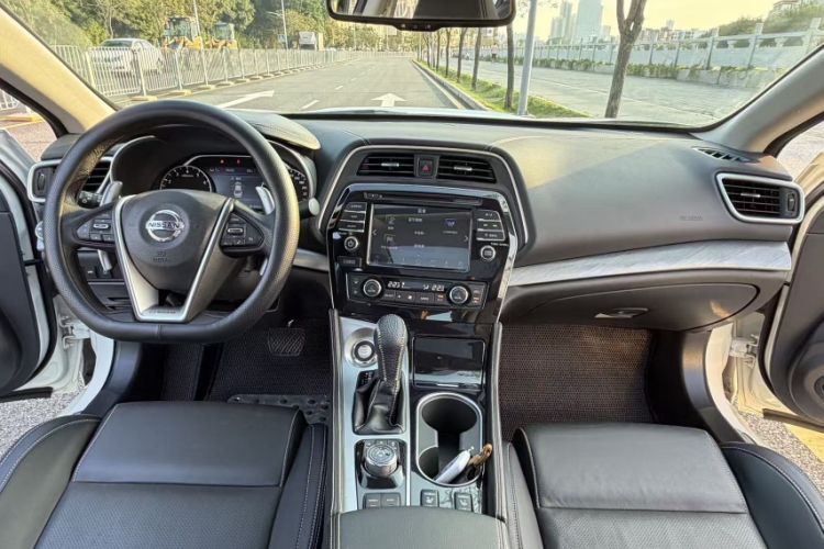 Used Nissan Maxima 2016 2.5L XL Luxury Edition Audio And AC Panel