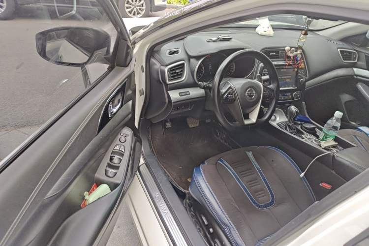Used Nissan Maxima 2016 2.5L XL Luxury Edition Driver Seat