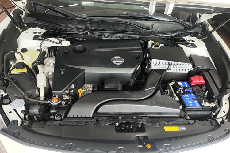Used Nissan Maxima 2016 2.5L XV Ultimate Edition Engine Bay