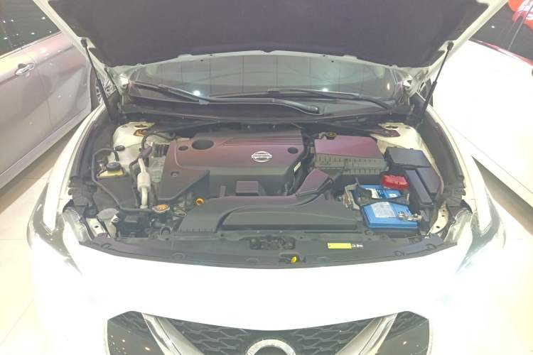 Used Nissan Maxima 2016 2.5L XL Luxury Edition Engine Bay