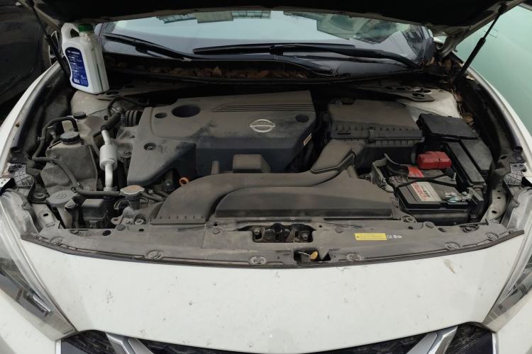 Used Nissan Maxima 2016 2.5L XV Ultimate Edition Engine Bay