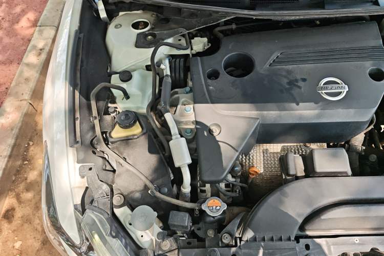 Used Nissan Maxima 2016 2.5L XL Luxury Edition Engine Bay Right