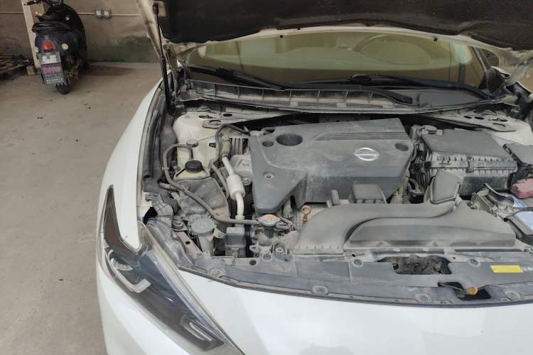 Used Nissan Maxima 2016 2.5L XL Luxury Edition Engine Bay Right