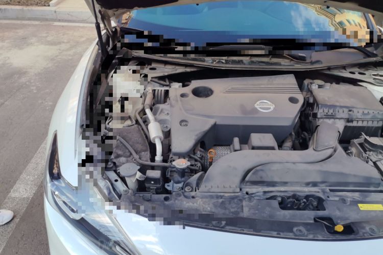 Used Nissan Maxima 2016 2.5L XV Ultimate Edition Engine Bay Right