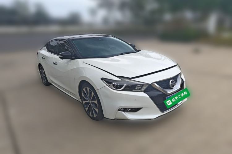 Used Nissan Maxima 2016 2.5L XV Ultimate Edition Exterior 2