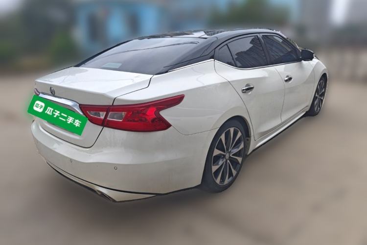 Used Nissan Maxima 2016 2.5L XV Ultimate Edition Exterior 5