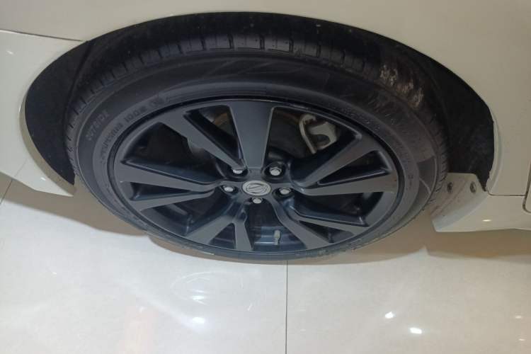 Used Nissan Maxima 2016 2.5L XL Luxury Edition Exterior 8