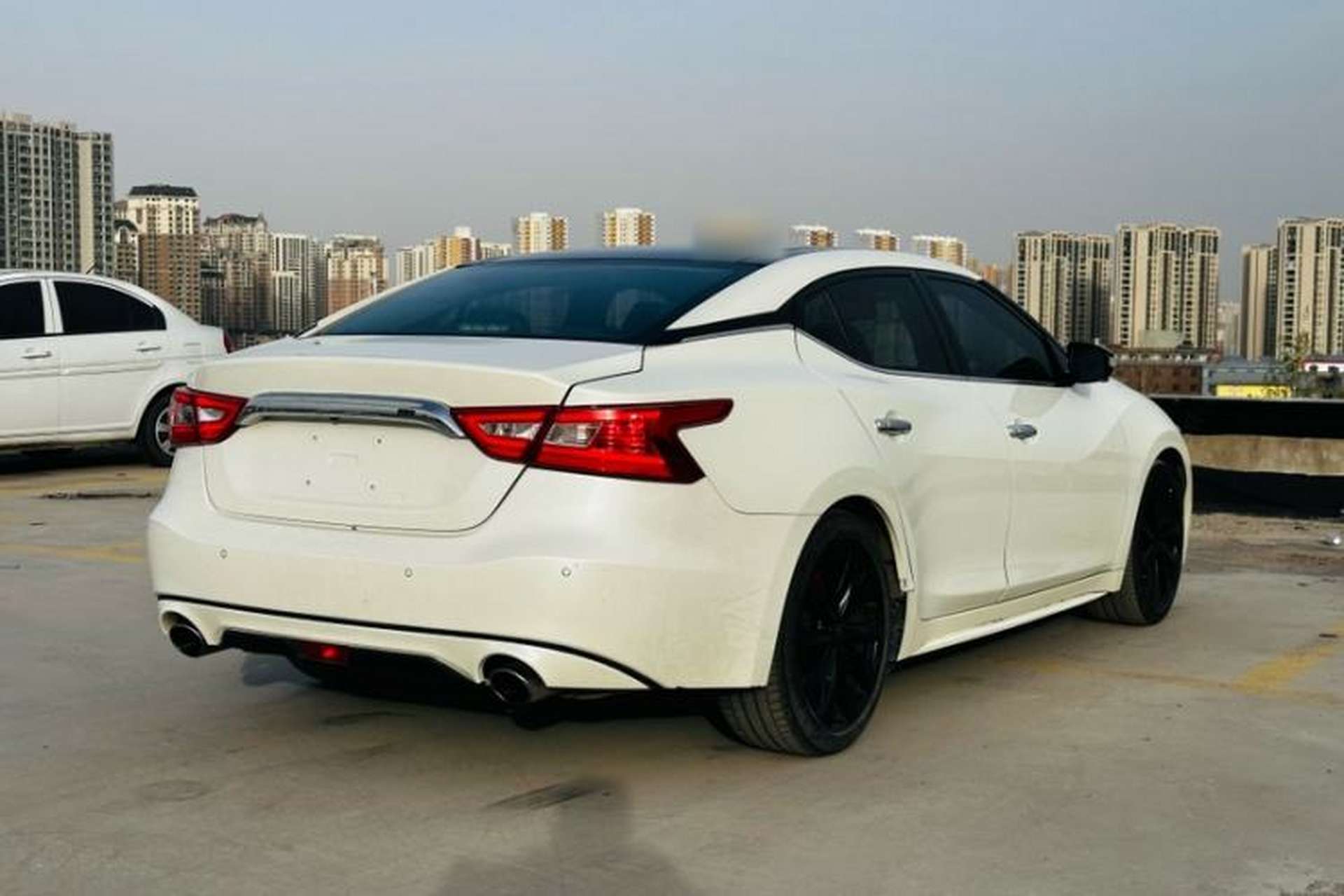 Used Nissan Maxima 2016 2.5L XV Ultimate Edition Exterior 9