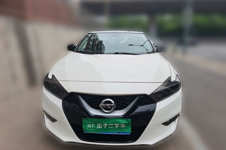Used Nissan Maxima 2016 2.5L XL Luxury Edition Front