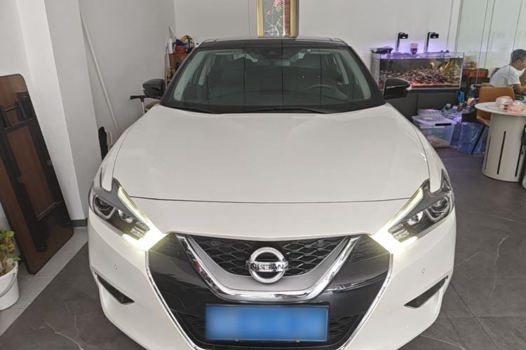 Used Nissan Maxima 2016 2.5L XL Luxury Edition Front