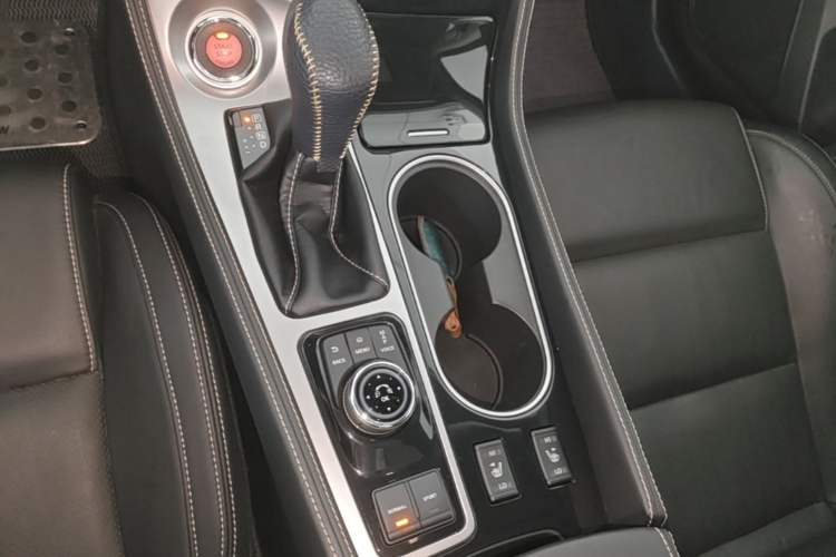 Used Nissan Maxima 2016 2.5L XL Luxury Edition Gear Lever